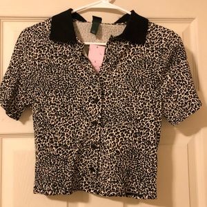 Leopard cropped shirt